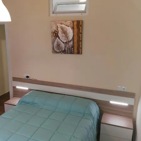 Lauria Centro 아파트 *